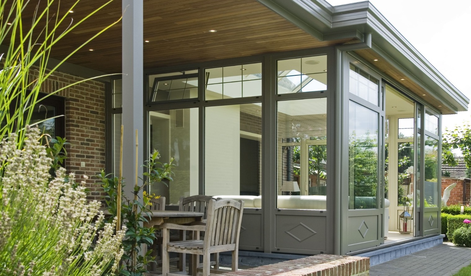 Serre uitbouw, vintage modern
